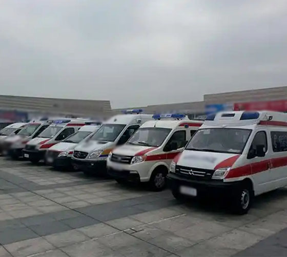 尼玛县服务车队展示